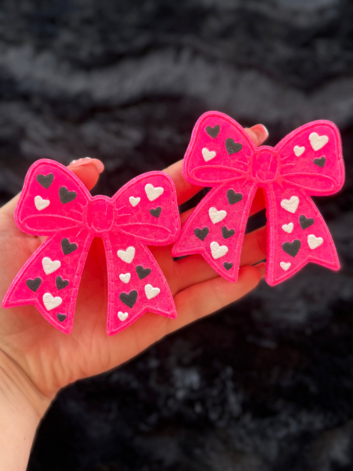 Heartfelt Bow Duo